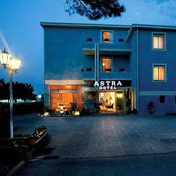 Astra 3*